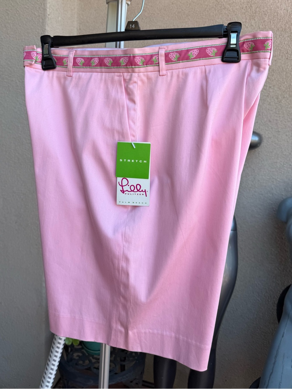 Lilly Pulitzer Pastel Pink Bermuda Shorts with Strawberry Ribbon NWT - Picture 2 of 7